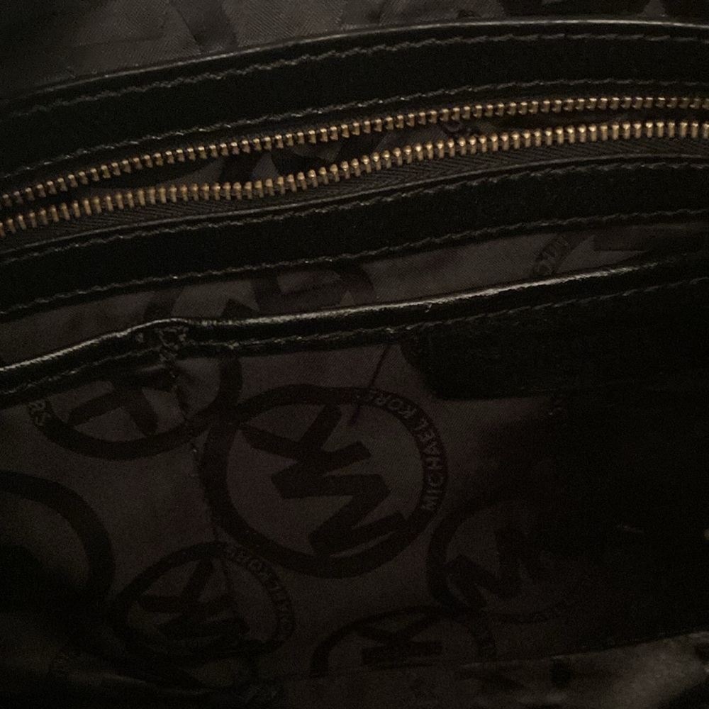 Gently used. Micheal Kors Bag - Picture 5 of 7